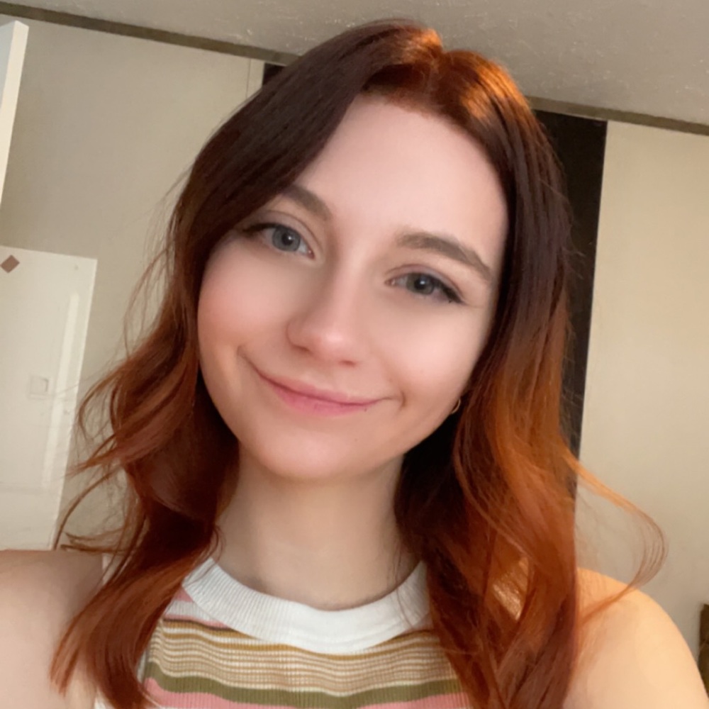 Meet your Posher, Kayla